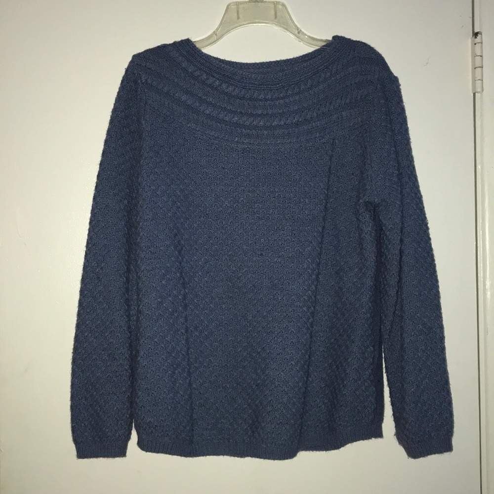 Croft and barrow light blue sweater